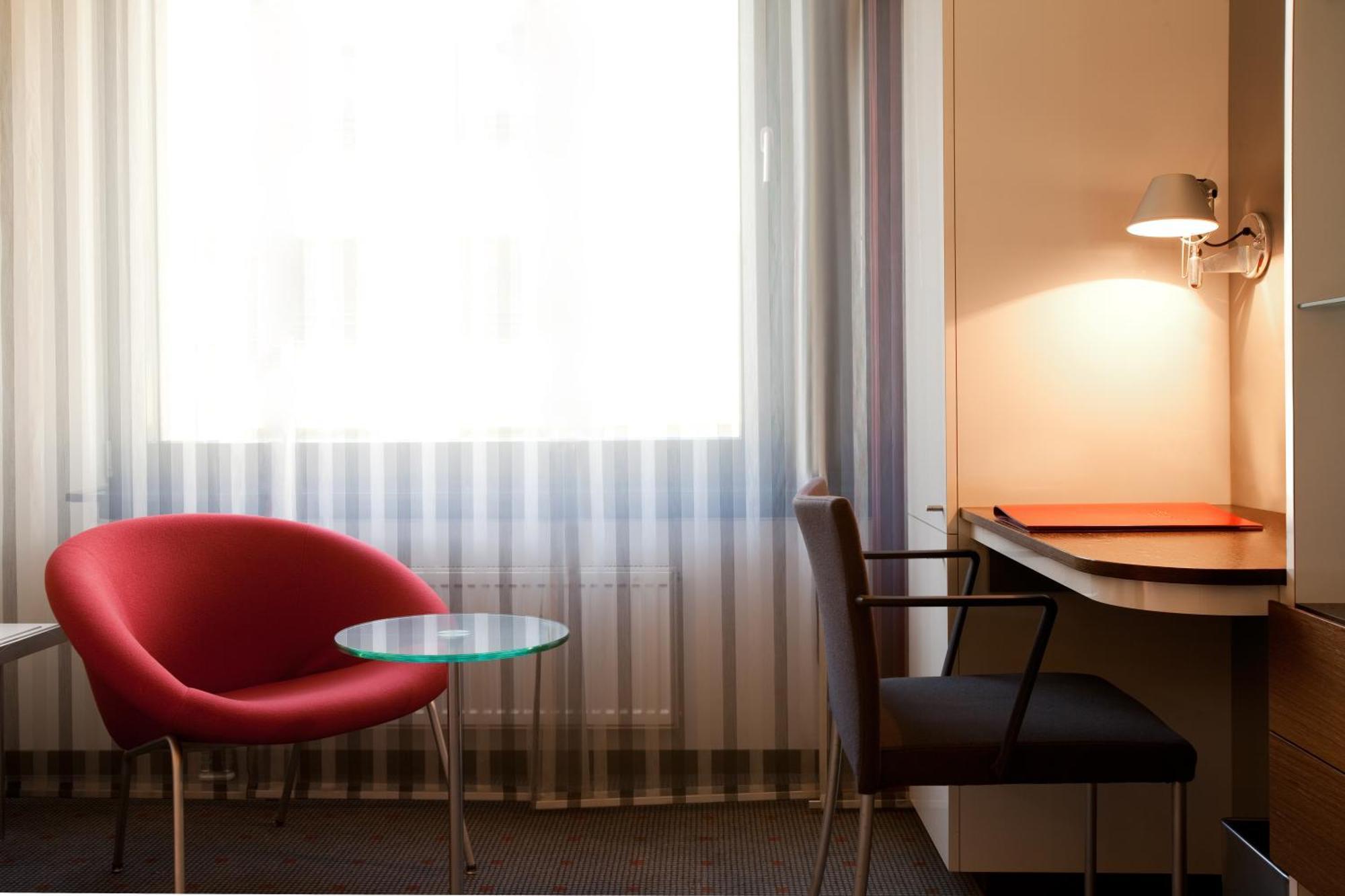 Hotel Vienna House Easy By Wyndham 4*